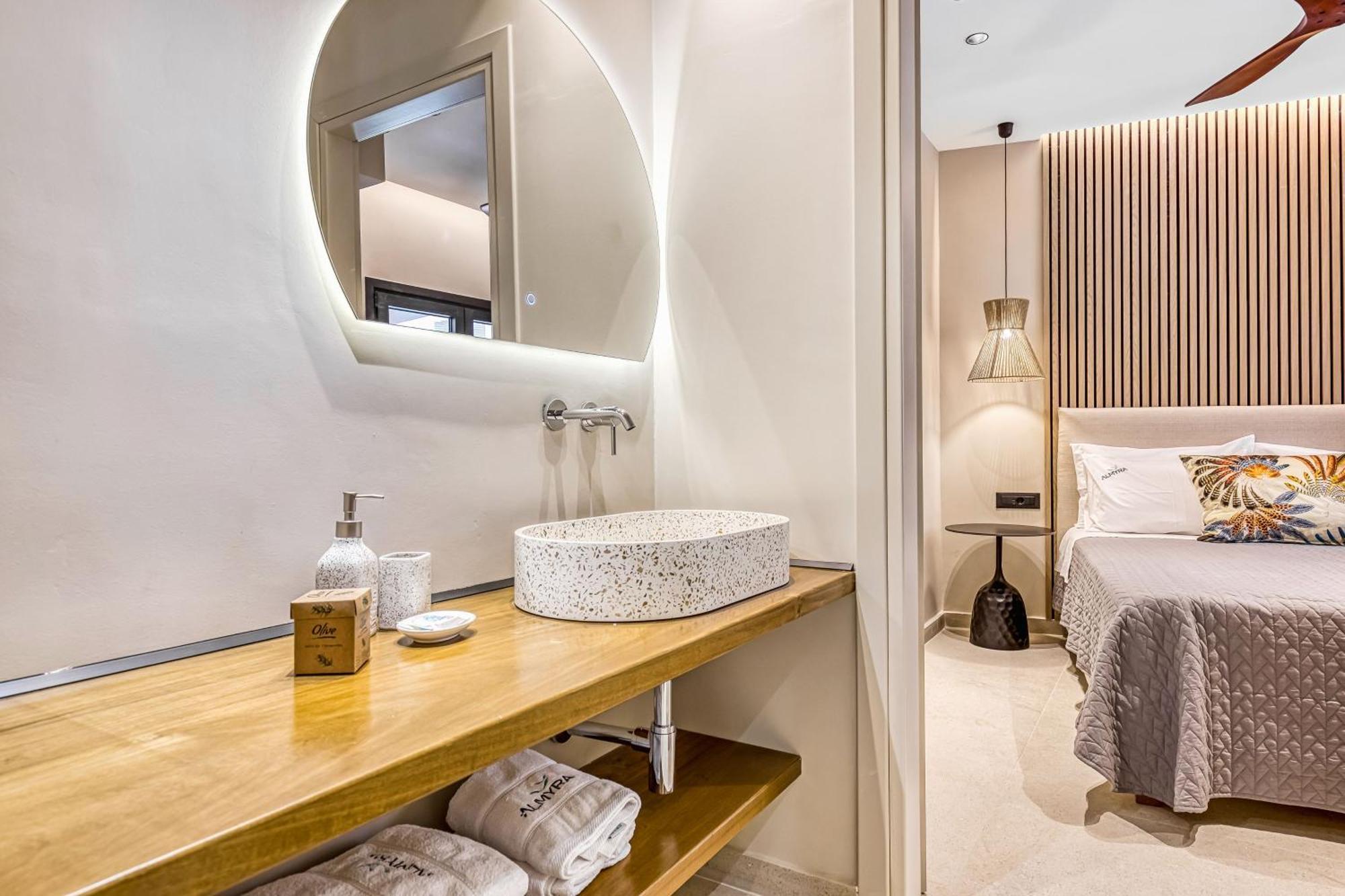 Almyra & Appart hôtel 3*